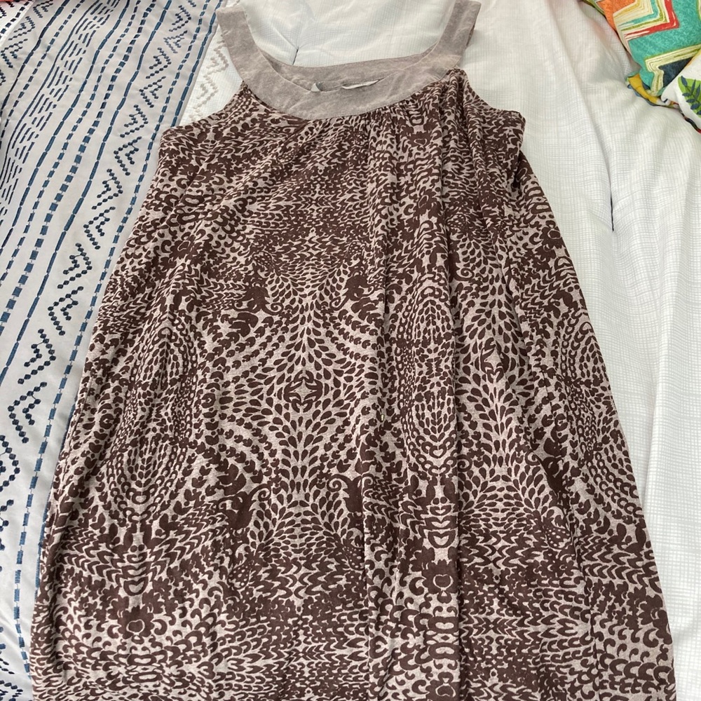 Athlete summer dress.